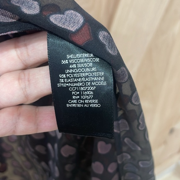 Alice + Olivia Hearts Silk Robe - Picture 4 of 7